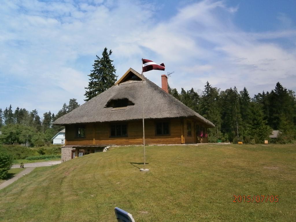 Mezupes Guest House Tūja Exterior foto